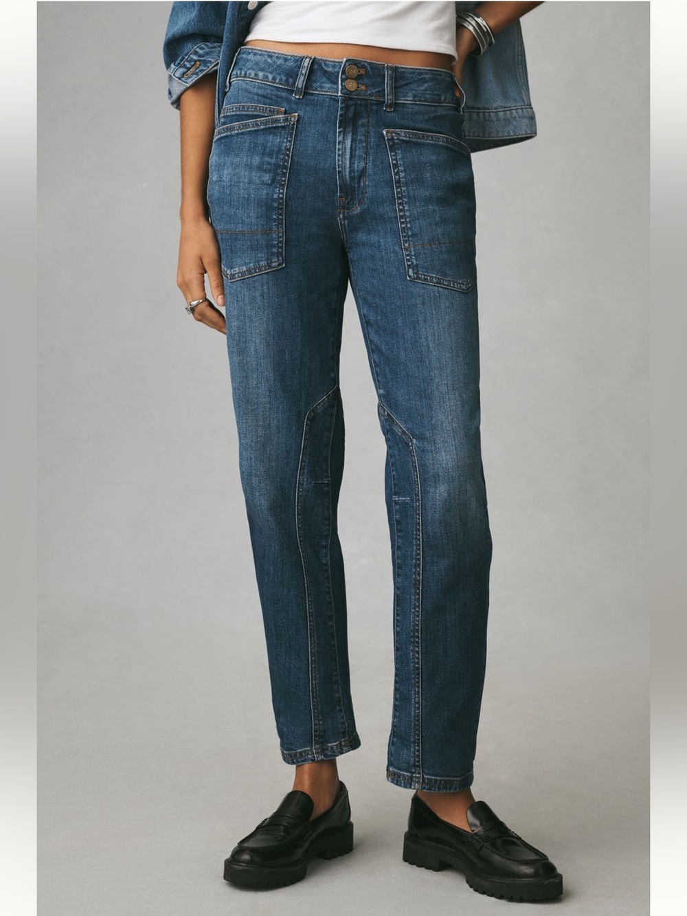 Anthropologie Pilcro The Wanderer Mid-Rise Relaxed Jeans in Borocay Wash Size 28 - Picture 2 of 10